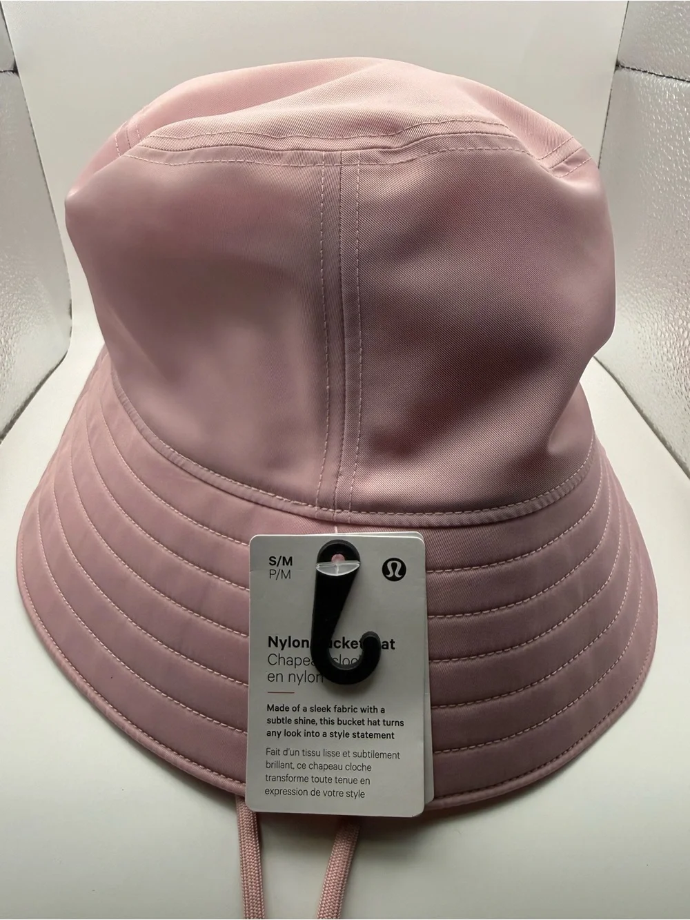 Lululemon Nylon Bucket Hat Women Pink Bucket Hat with Chin Cord Make Up Blemish